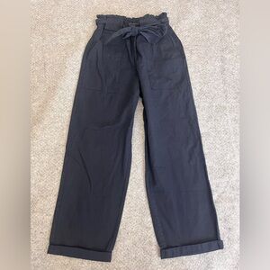 Cyrillus Paris Navy Wide-Leg High Rise Utility Pants Paper-bag Waist Sz 4